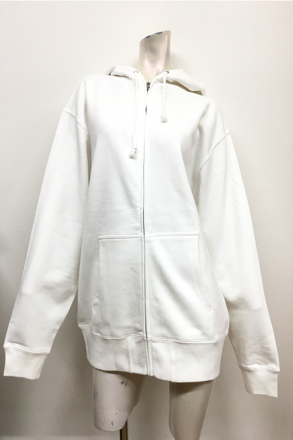 パーカー（チャック）