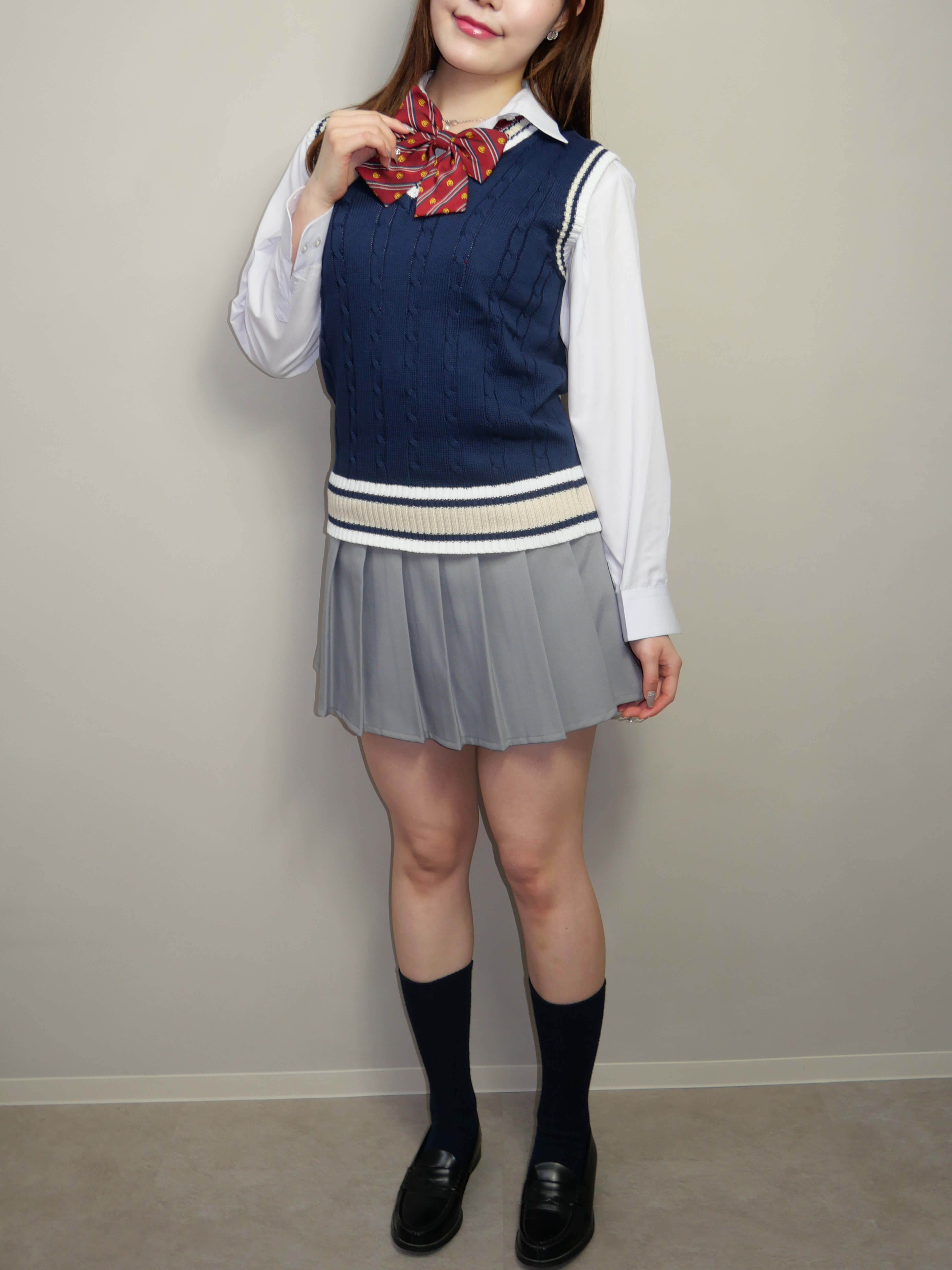 コーディネート例 レディース　ベスト制服コーディネート　レンタル制服