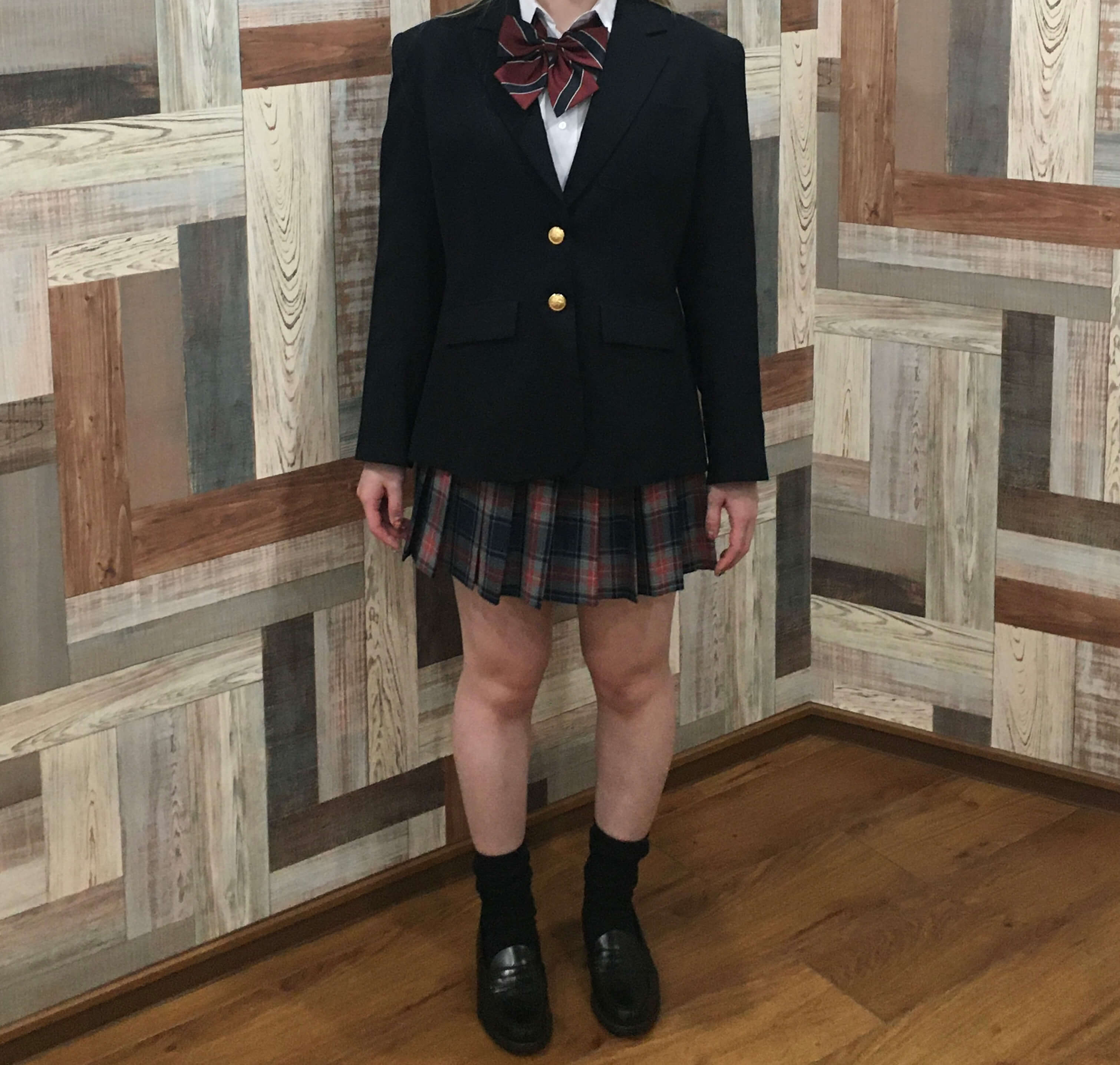 コーディネート例 ネイビーブレザー＆チェックスカートコーディネート　レンタル制服